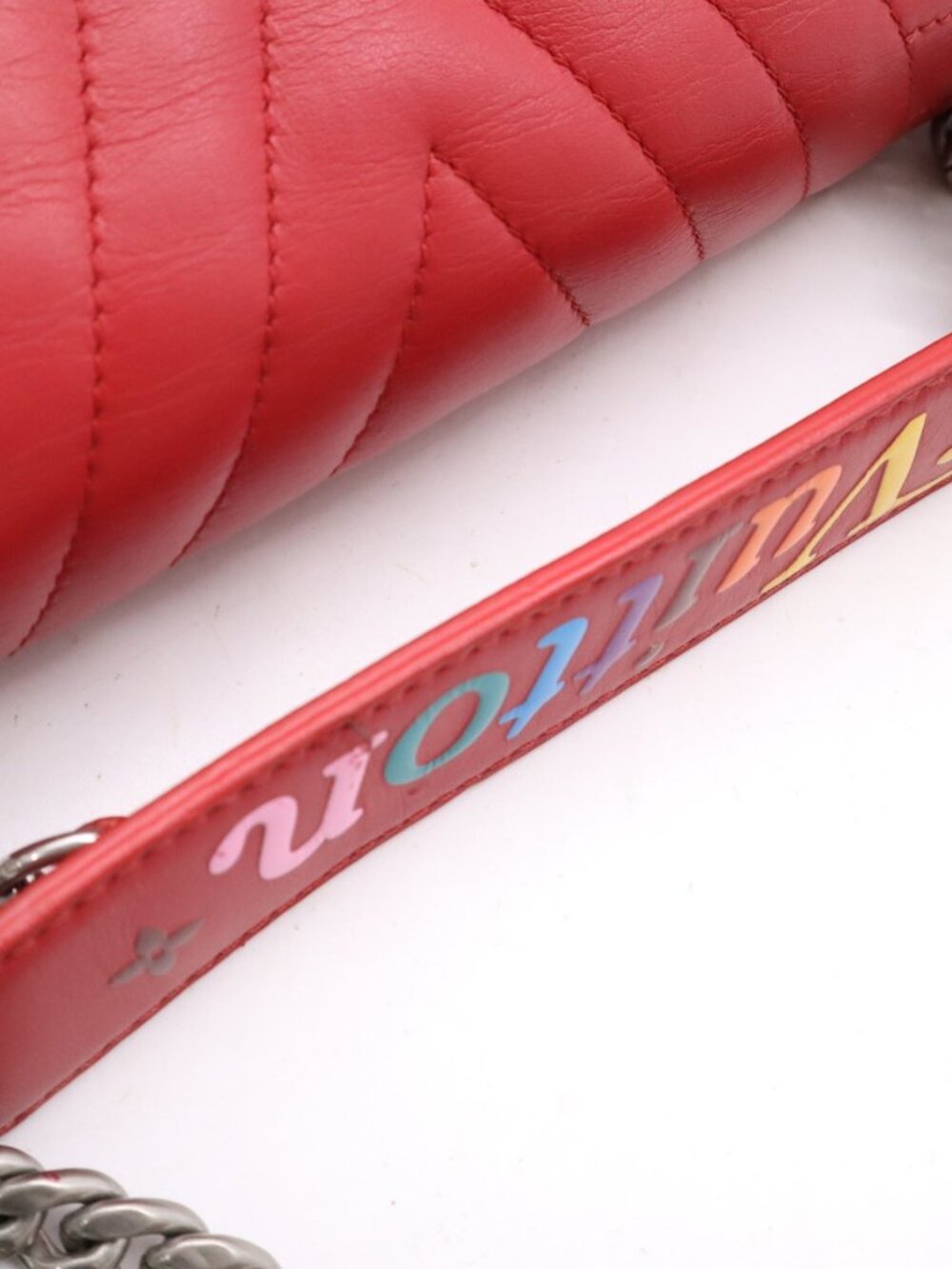 LV Red New Wave - Picture 7 of 15